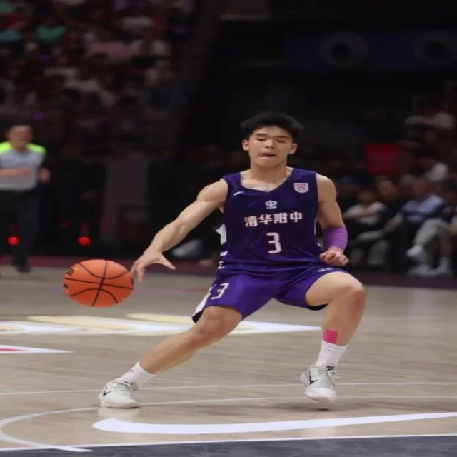 电竞季后赛战术变化与阵容策略深度解析
